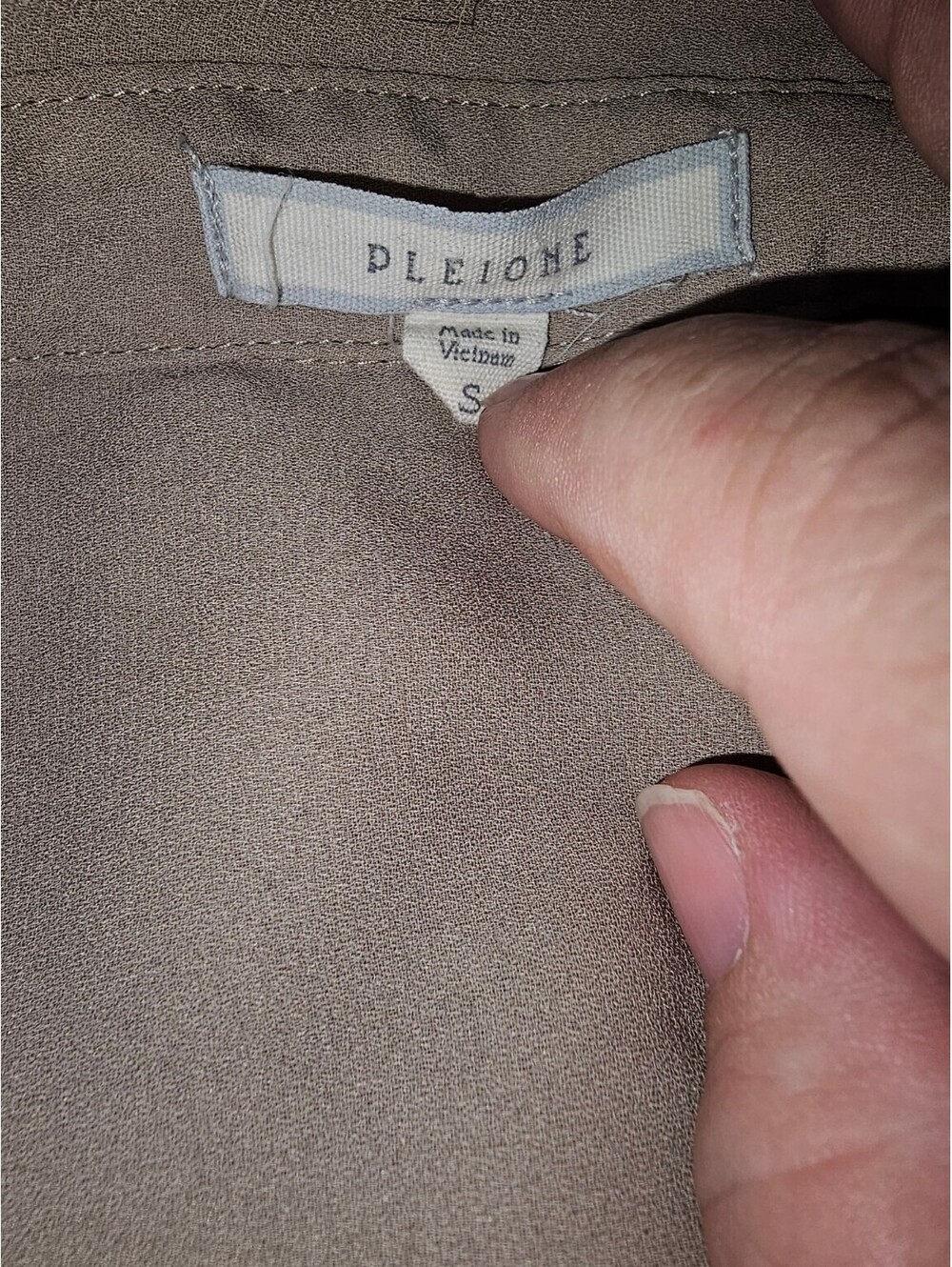 Pleione Taupe Tunic Blouse Womens S Old Money Minimalist Long Sleeve Roll Tab - Picture 5 of 9